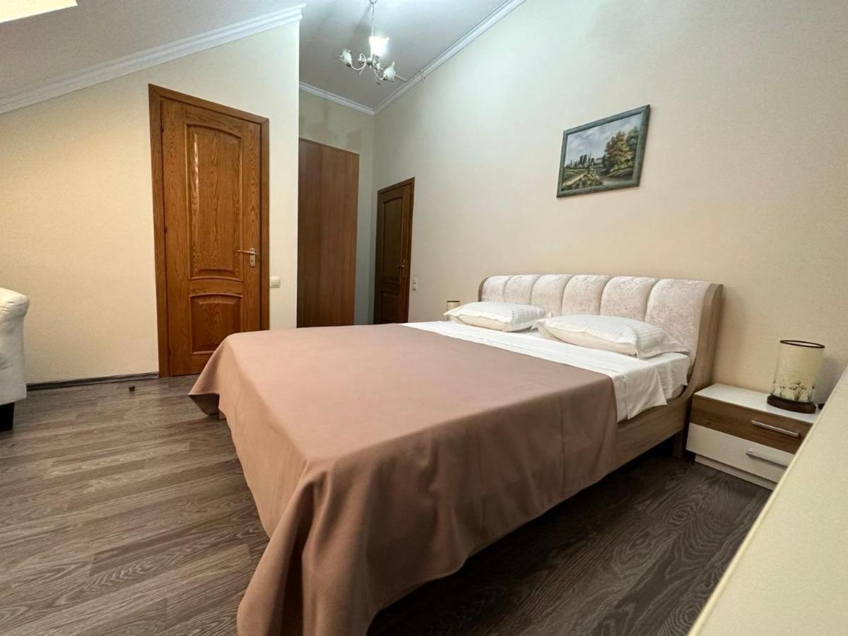Star Rent Hotel キシナウ エクステリア 写真