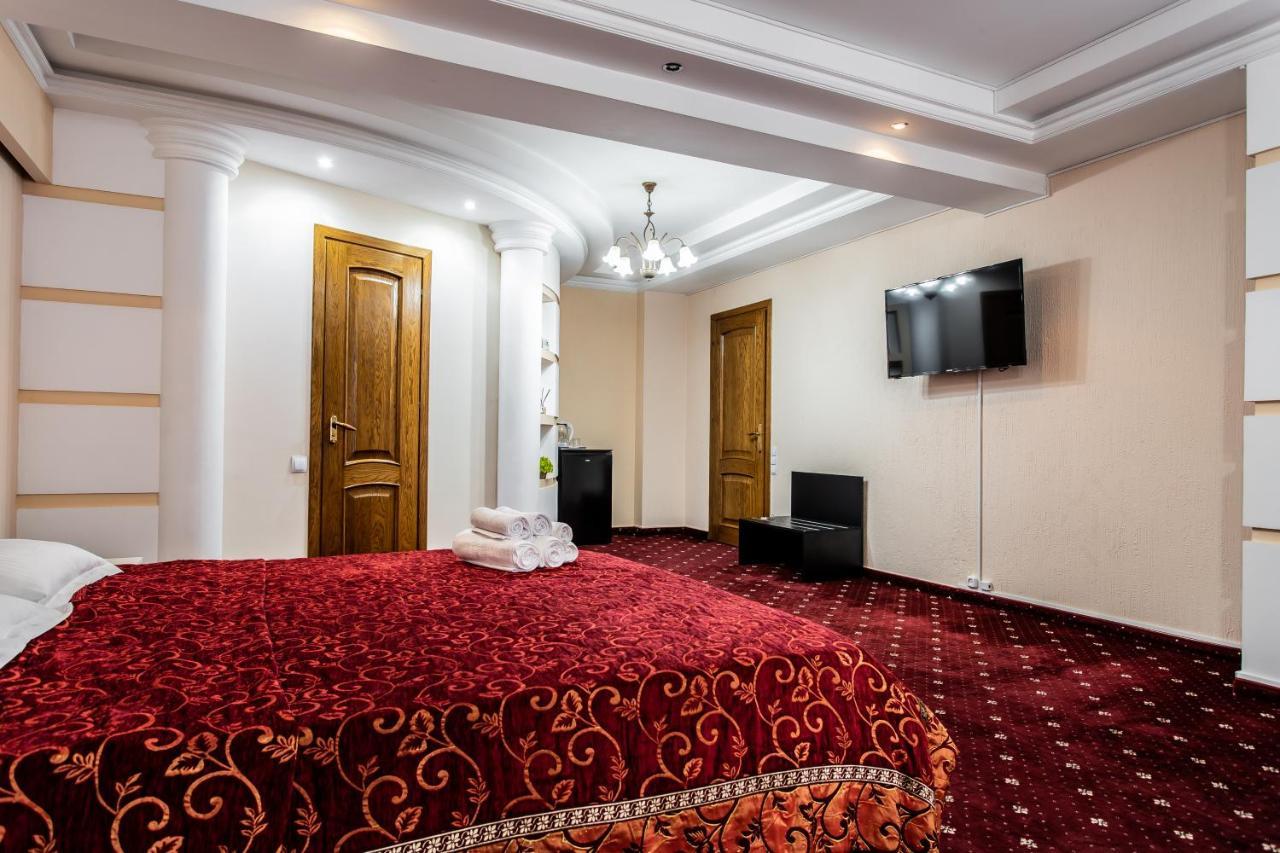 Star Rent Hotel キシナウ エクステリア 写真