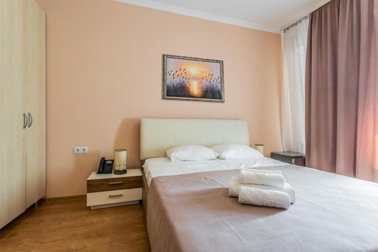 Star Rent Hotel キシナウ エクステリア 写真