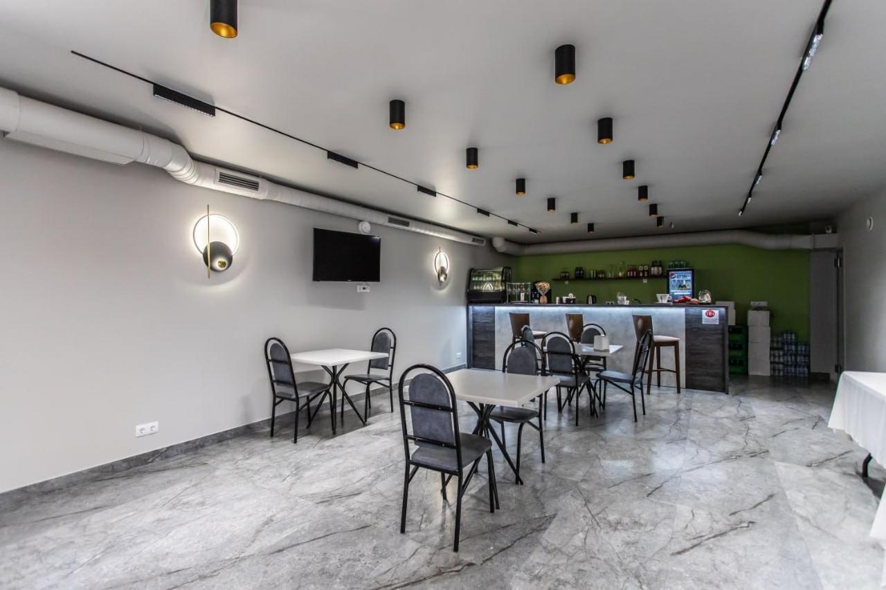 Star Rent Hotel キシナウ エクステリア 写真