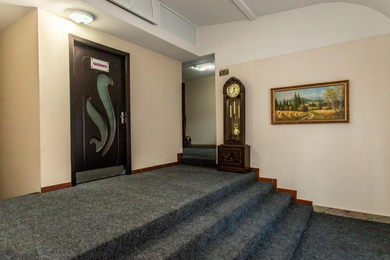 Star Rent Hotel キシナウ エクステリア 写真