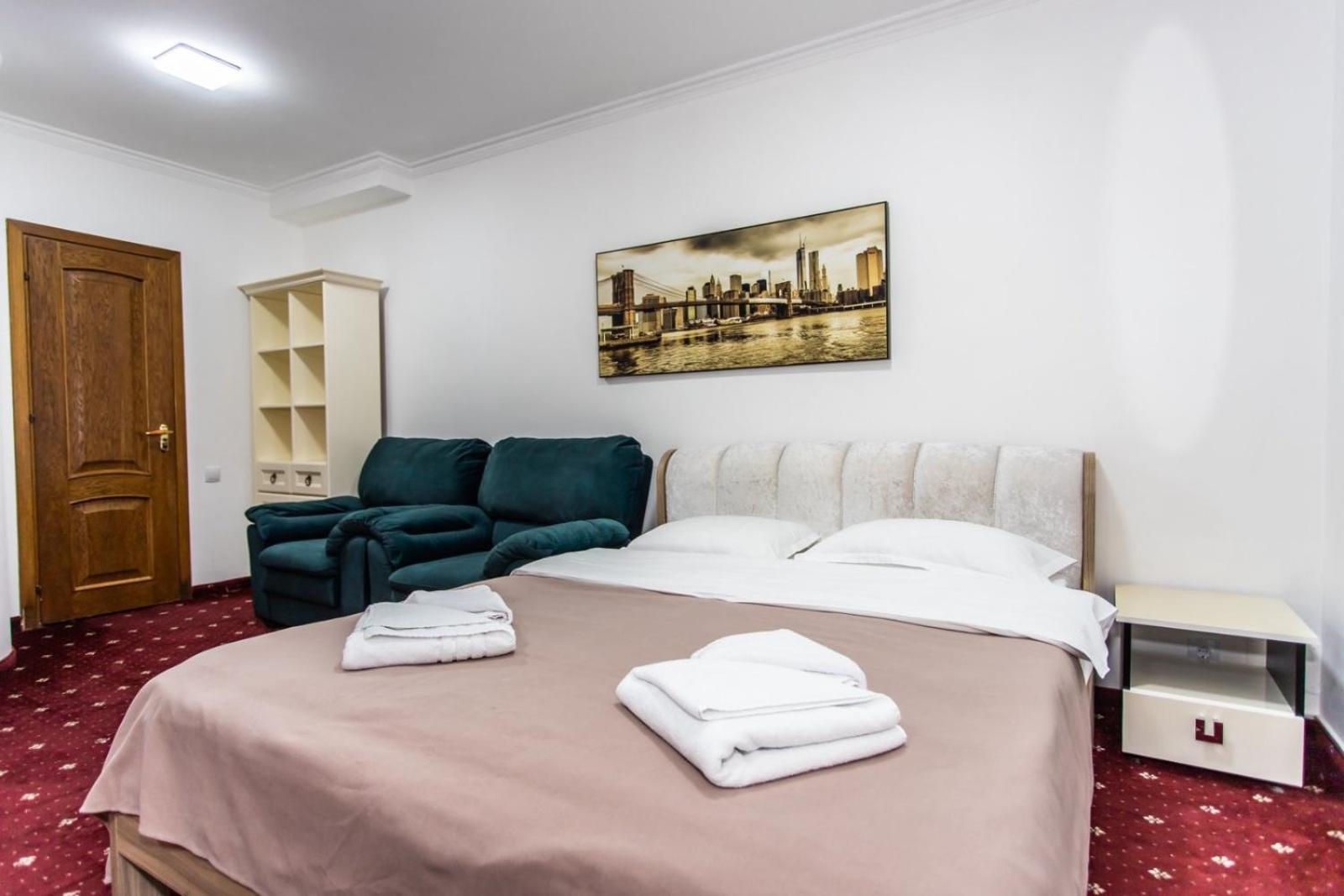 Star Rent Hotel キシナウ エクステリア 写真